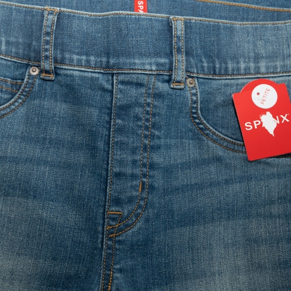 Spanx -  SPANXshape EveryWear Straight Leg Jeans - Picture 6 of 11